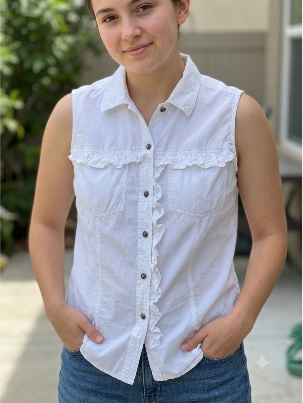 Short Circuit White Sleeveless Button-Up Blouse with Ruffle Detail